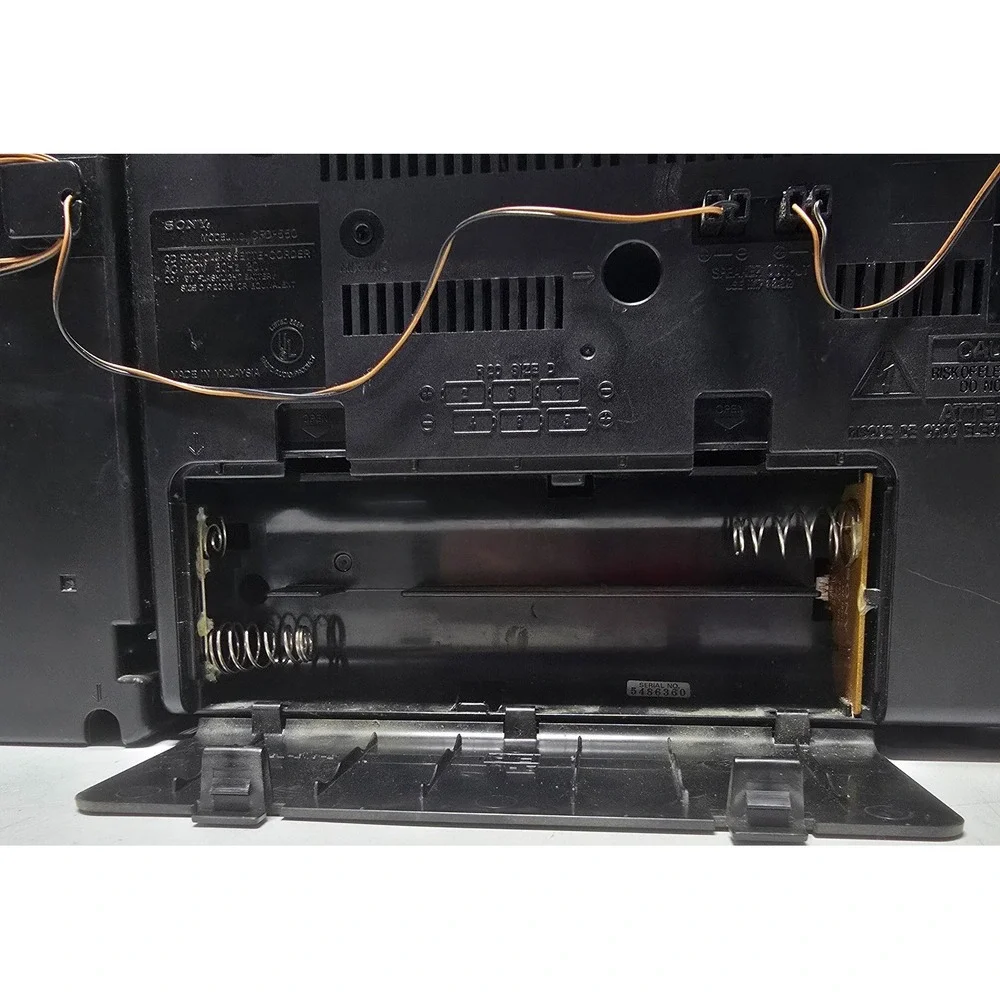 Sony CFD-550 CD Radio Dual Cass. Boombox Mega Bass Vintage 1995 For Parts/Repair
